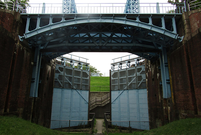 Yodo River Large Weir and Yodo River Former Diversion Facility